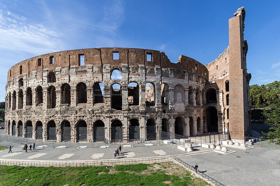 Italy Travel Guide: The Essence Of Romance, Art, And Gastronomy — eSIM KH travel guide