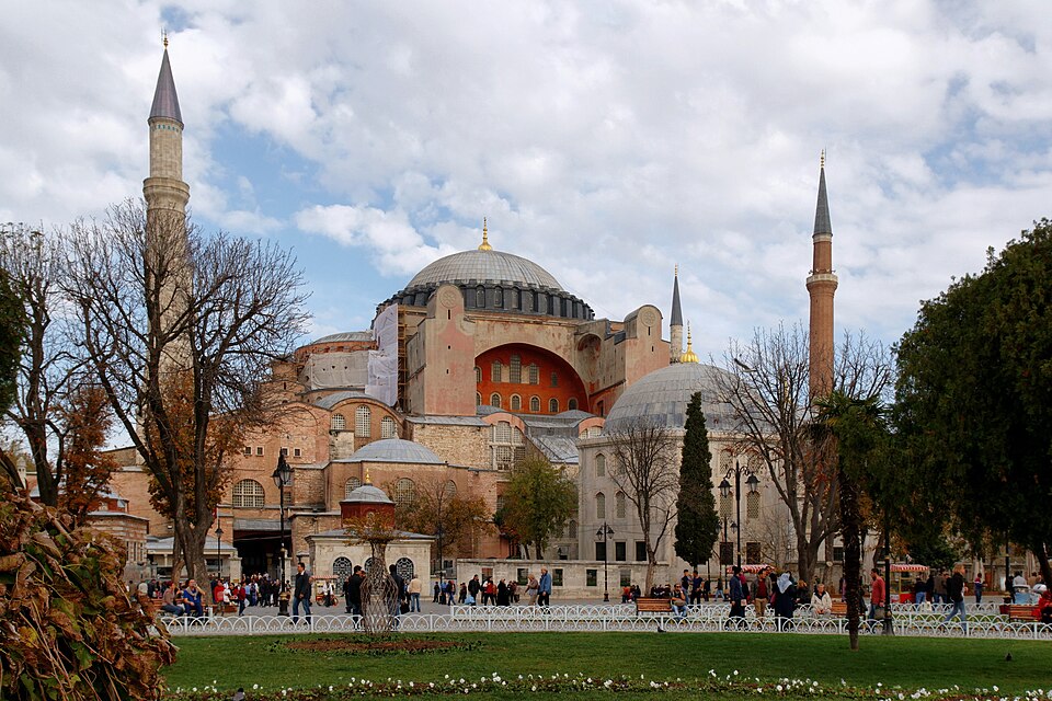 Does eSIM Work Everywhere in Turkey? Coverage Map and Rural Connectivity — eSIM KH travel guide